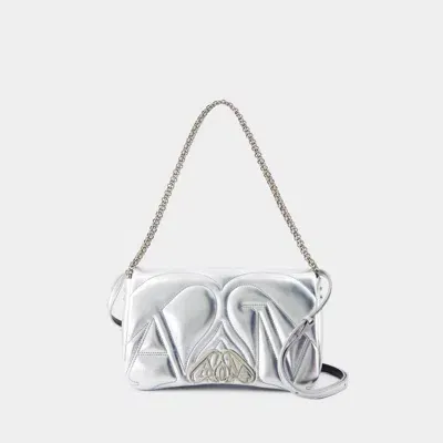 Alexander Mcqueen The Seal Small Crossbody In Grey