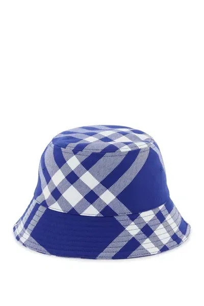 Burberry Check Bucket Hat In White,blue