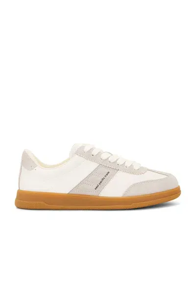 East Pacific Trade Trainers In White