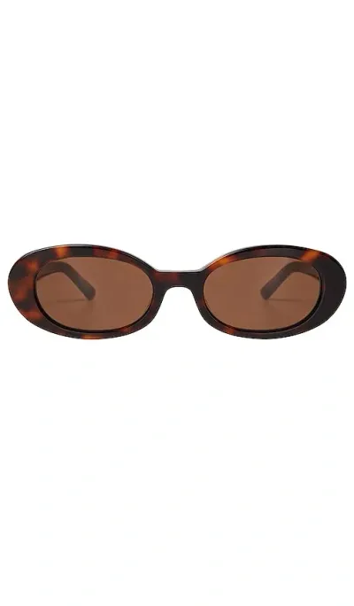 Elisa Johnson Lyric Leigh In Brown Tortoise