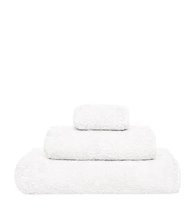 Graccioza Grand Egoist Hand Towel In White