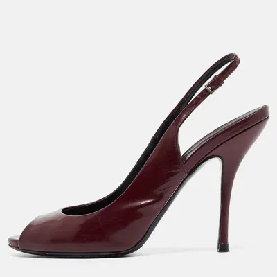 Pre-owned Gucci Burgundy Patent Leather Peep Toe Slingback Pumps Size 38.5