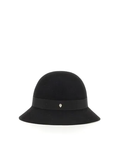 Helen Kaminski Cloche Etta Cap In Black