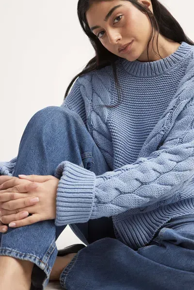 Na-kd Oversized-strickpullover Mit Zopfmuster In Blue