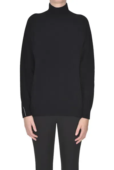 Peserico Wool, Silk And Cashmere Pullover In Black