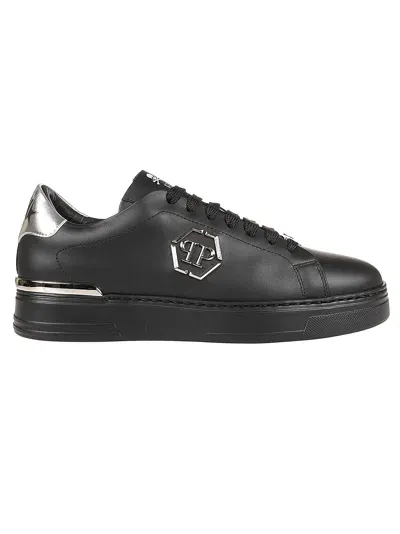 Philipp Plein Hexagon Low Top Sneakers In Black