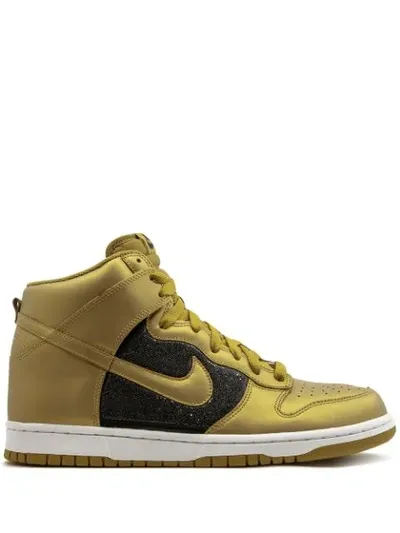 Nike Dunk High Sneakers In Gold