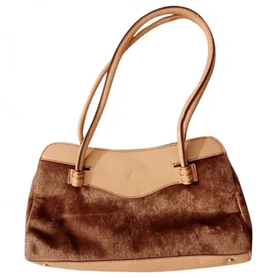 Pre-owned Tod's Leather Handbag In Beige