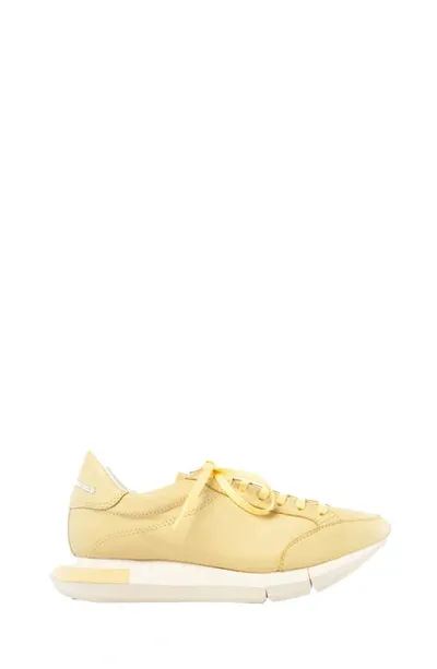 Paloma Barceló Lisieux Sneaker In Pastel Yellow