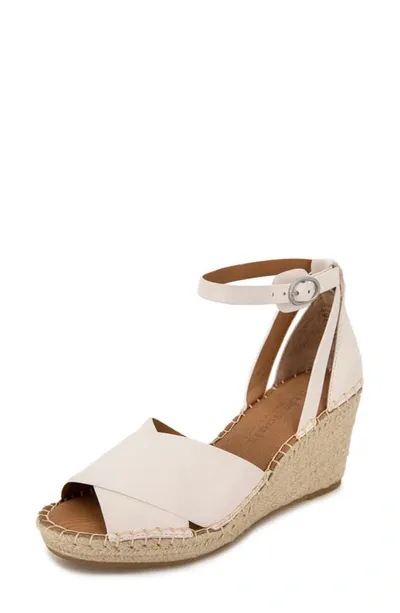 Gentle Souls Signature Charli X Wedge Sandal In Off White